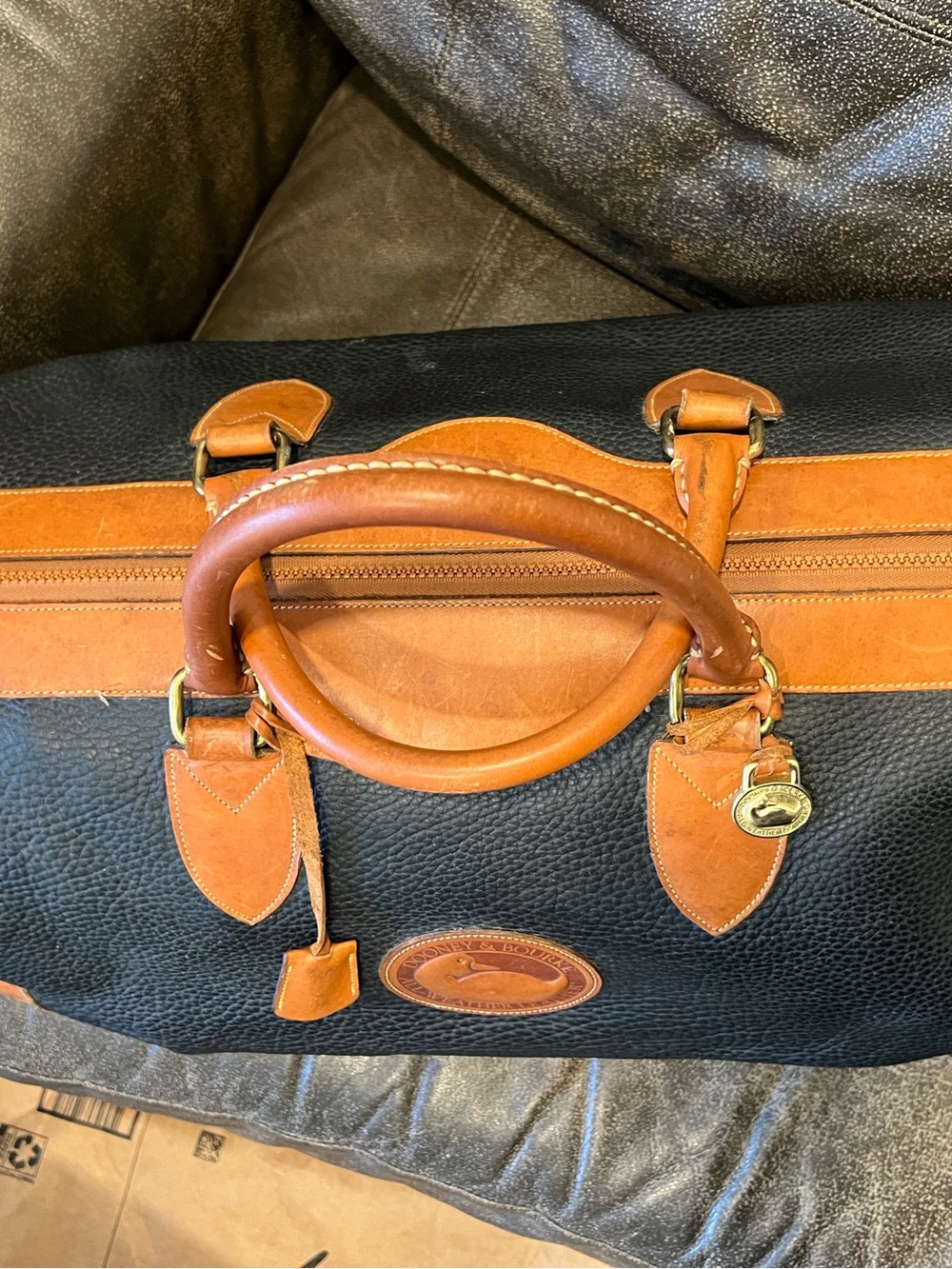 RARE DOONEY & BOURKE Leather-Trim Black & Tan Travel/Weekender Bag